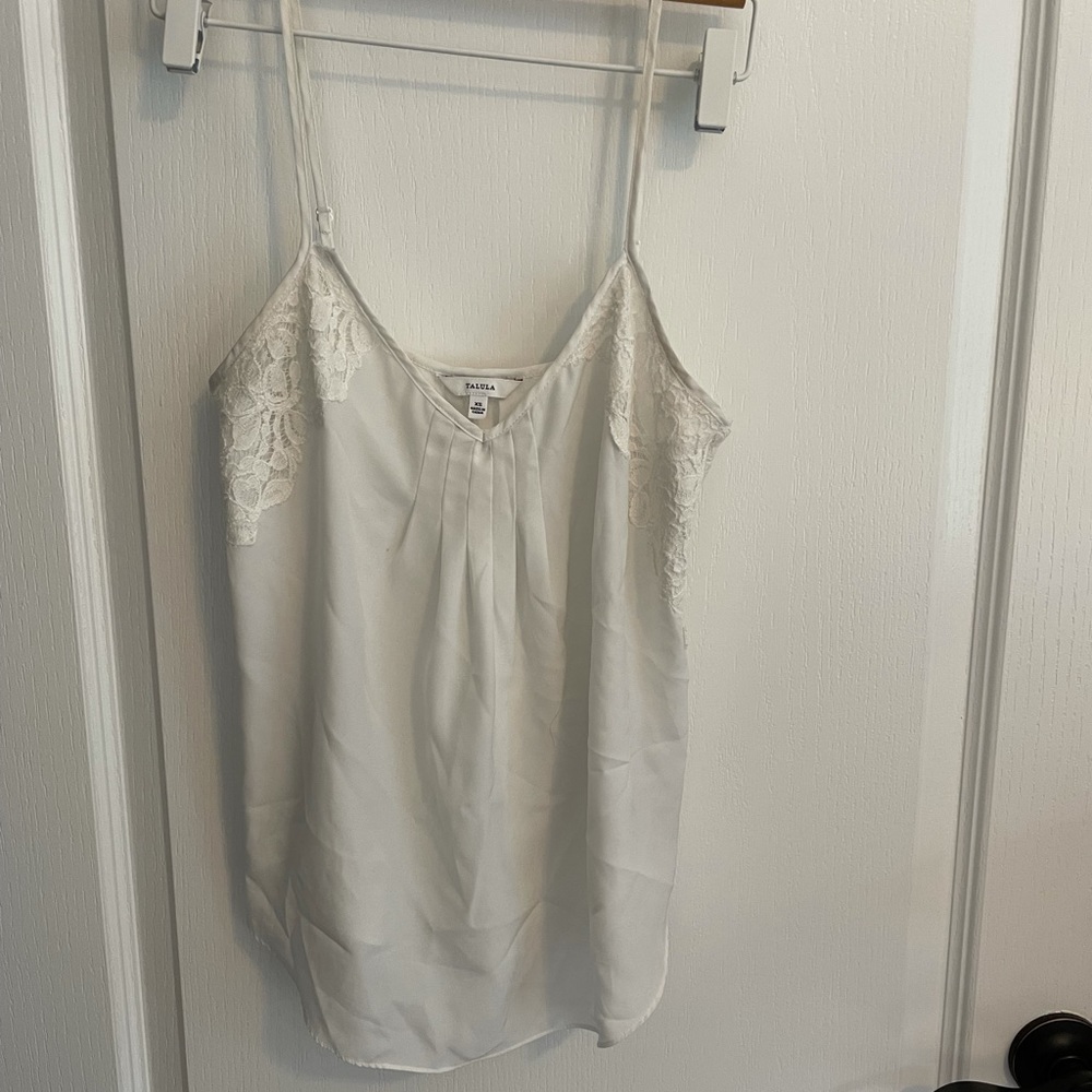 Aritzia Talula Waverly Lace Cami Tank